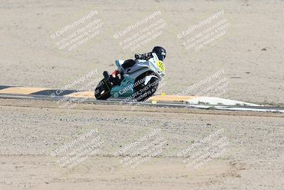media/Oct-05-2025-CVMA (Sun) [[beeef4f201]]/Race 11-500-400(4)-350 Supersport/